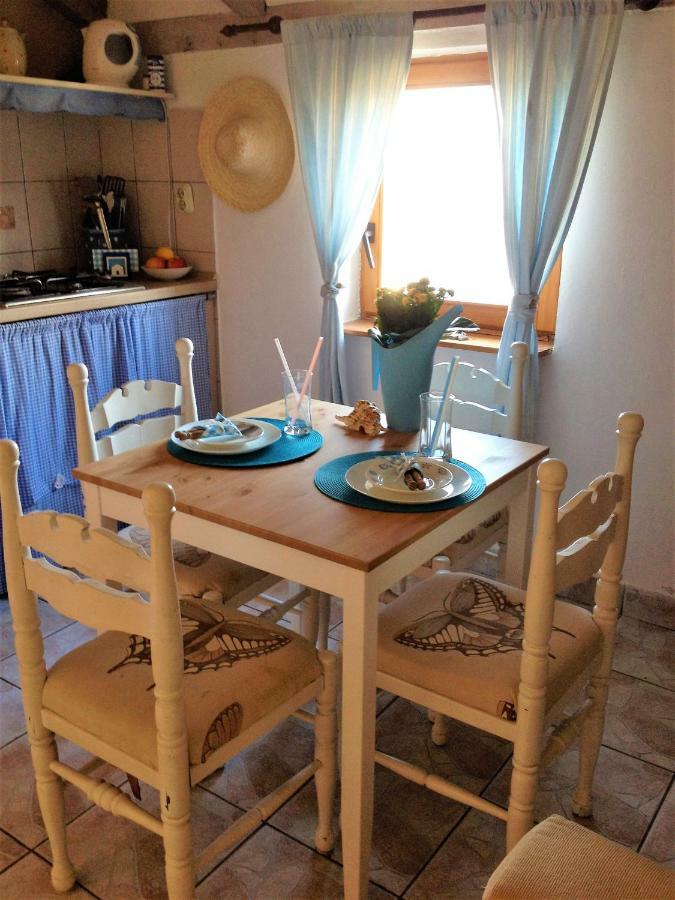 Charming Dalmatian Apartment With Panoramic View Tkon Exterior photo